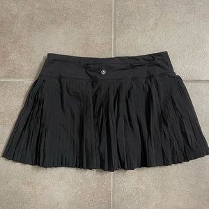 Black Lululemon tennis skirt